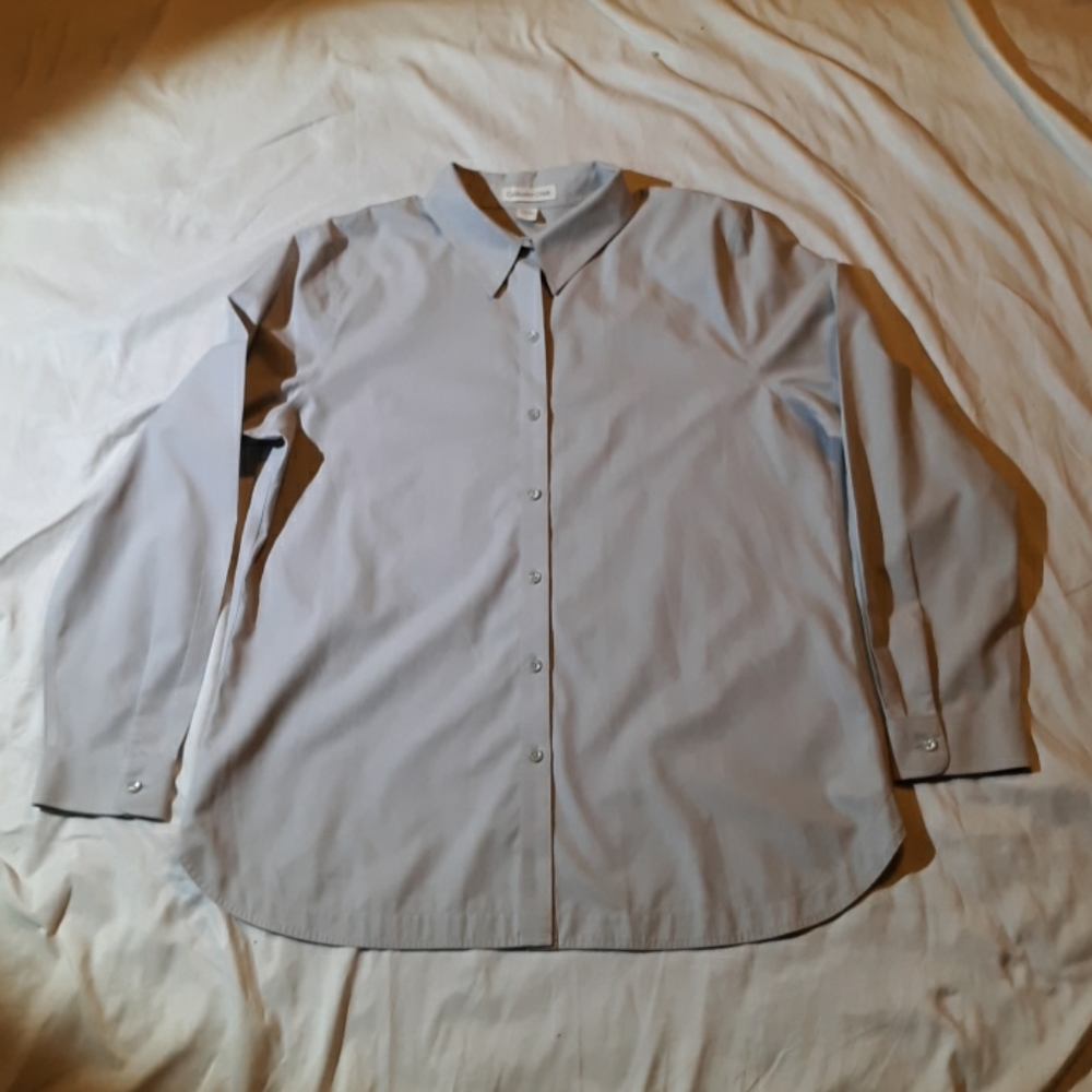 ⏰️Gray Button Front Dress Shirt